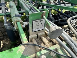 Main image John Deere 750 27