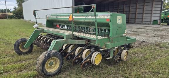 Image of John Deere 750 equipment image 3