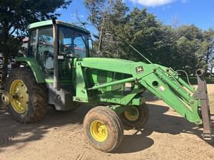 1993 John Deere 7600 Image