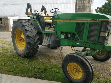 Main image John Deere 7600