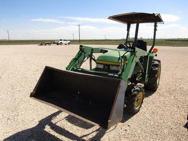 Image of John Deere 770 equipment image 2