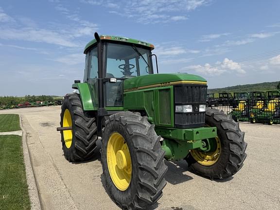 Image of John Deere 7700 equipment image 3