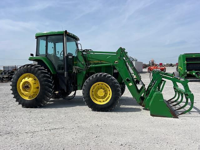 Image of John Deere 7700 equipment image 1