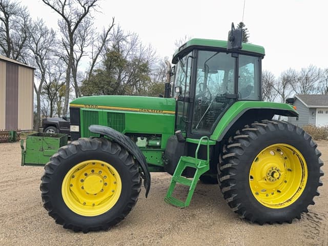 Image of John Deere 7700 equipment image 4