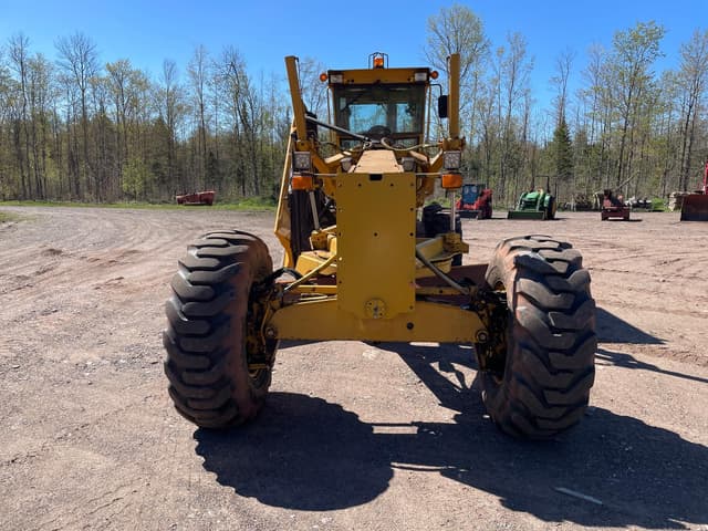 Image of John Deere 772BH equipment image 1