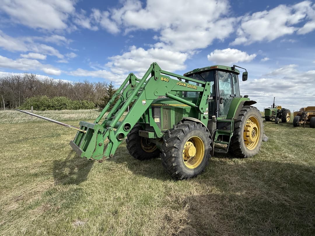 Image of John Deere 7800 Primary image