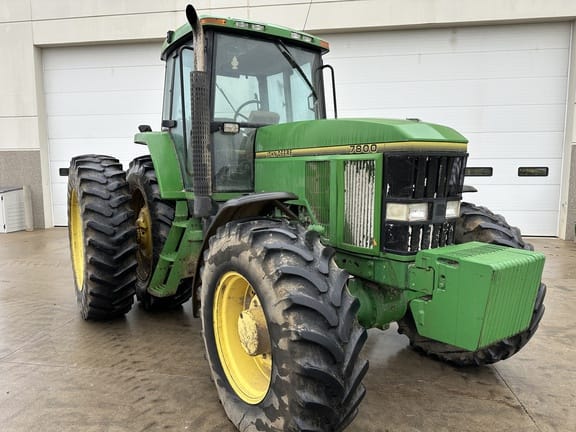 1993 John Deere 7800 Equipment Image0