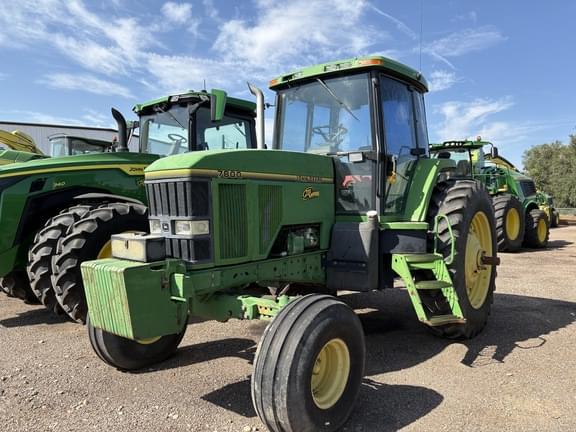 Image of John Deere 7800 Primary image