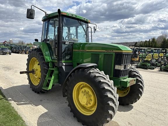 Image of John Deere 7800 equipment image 4