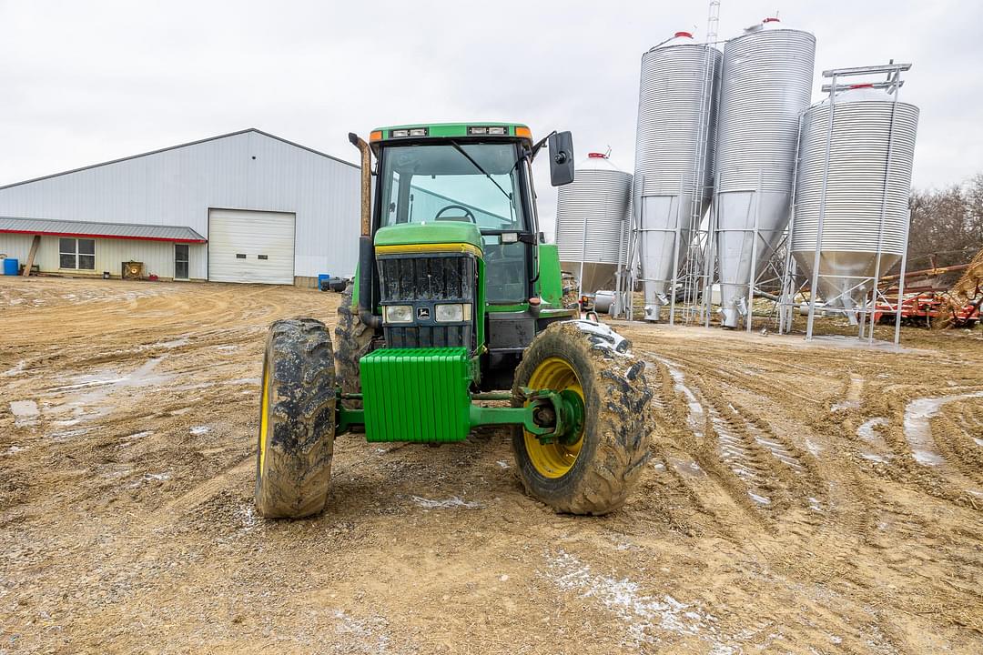 Image of John Deere 7800 Image 0