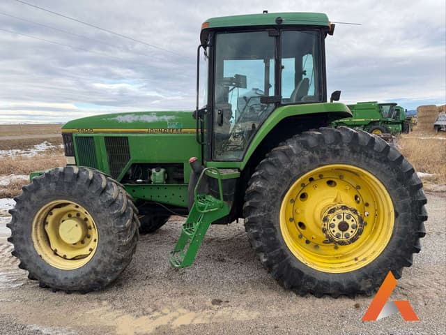 Image of John Deere 7800 equipment image 1