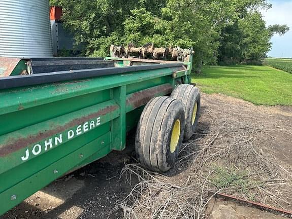 Image of John Deere 785 equipment image 3