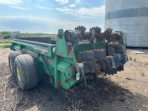 Image of John Deere 785 equipment image 4