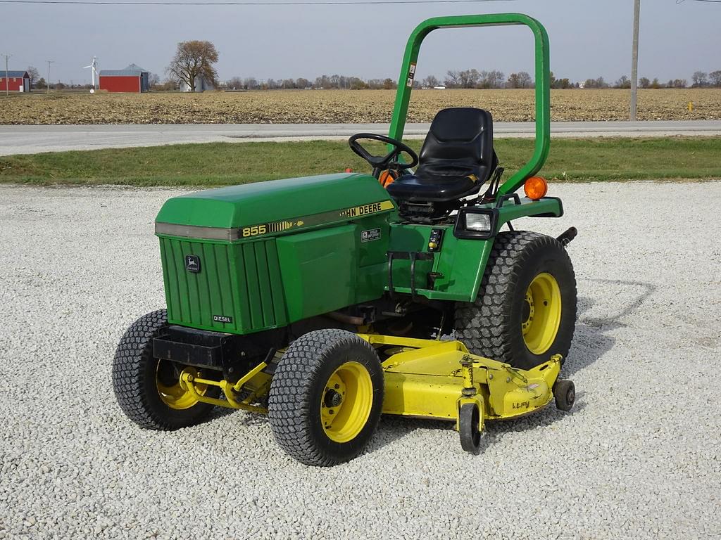 Image of John Deere 855 Primary image