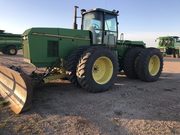 Main image John Deere 8570