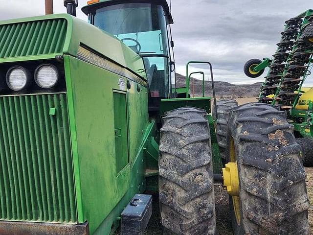 Image of John Deere 8570 equipment image 3