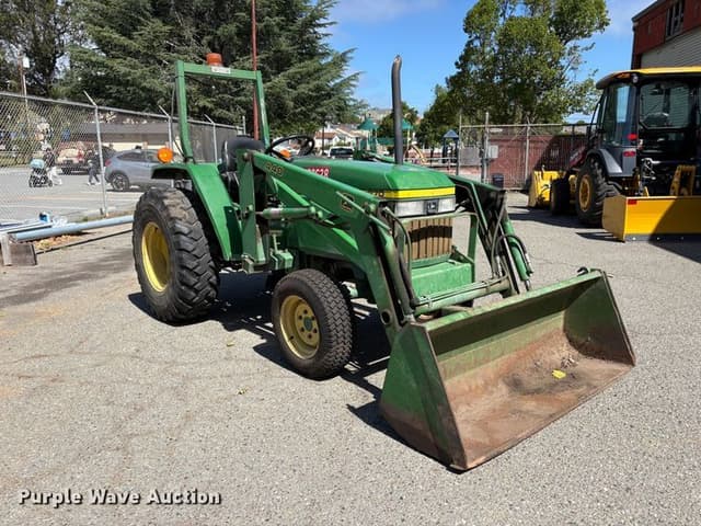 Image of John Deere 870 equipment image 2