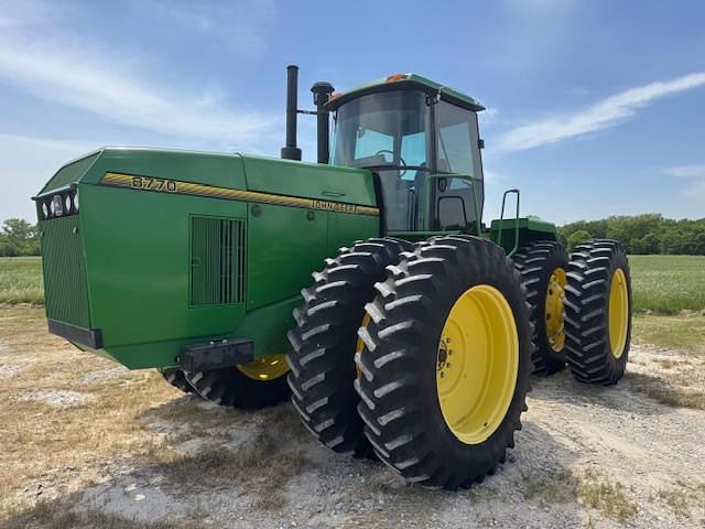 Image of John Deere 8770 equipment image 1