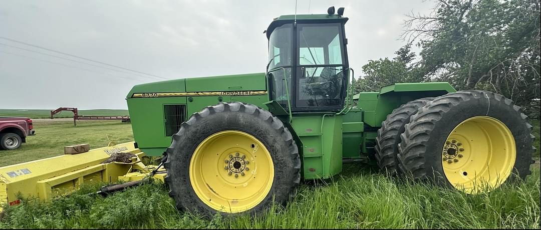 Image of John Deere 8770 Primary image
