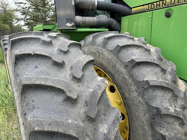 Image of John Deere 8770 equipment image 4