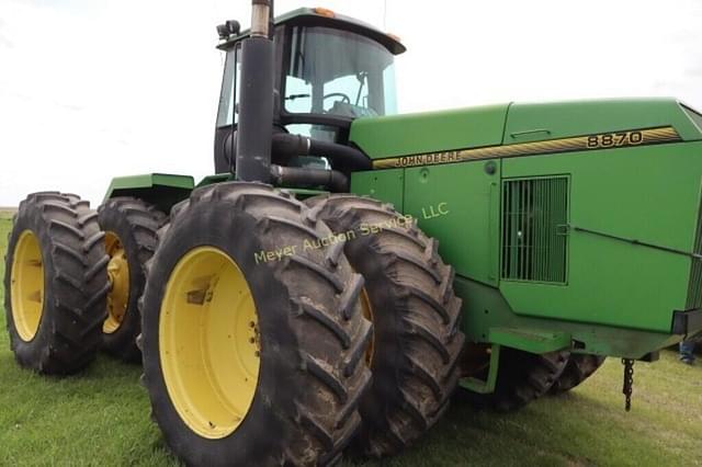 Image of John Deere 8870 equipment image 1