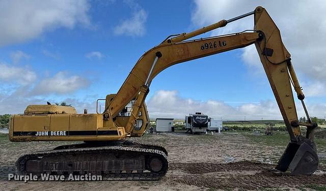 Image of John Deere 892E equipment image 3