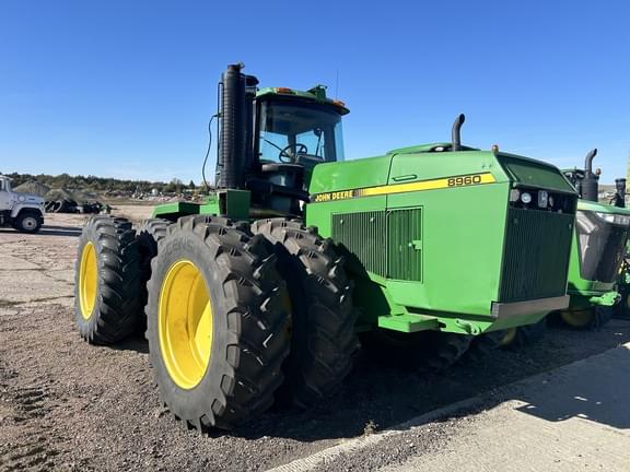 Image of John Deere 8960 Primary image