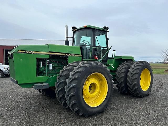 Image of John Deere 8970 equipment image 1