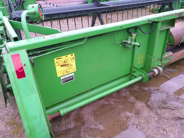 Image of John Deere 918 equipment image 1