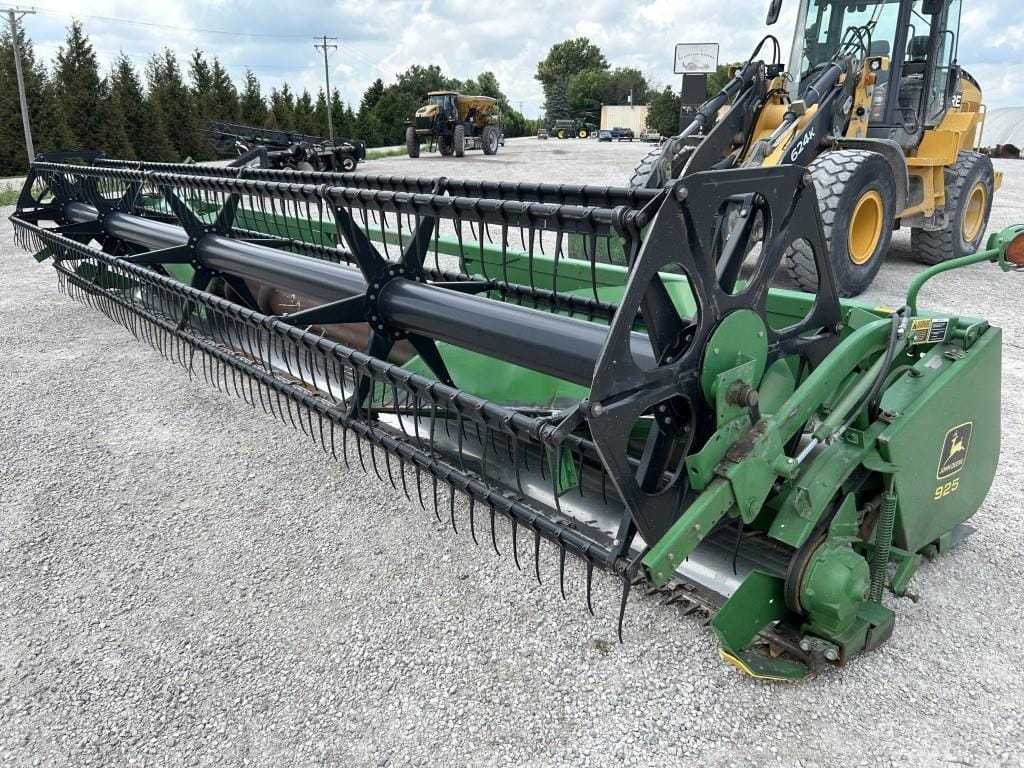 Main image John Deere 925