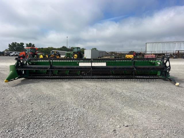 Image of John Deere 925 equipment image 2