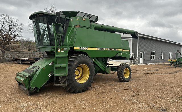 Image of John Deere 9500 equipment image 2