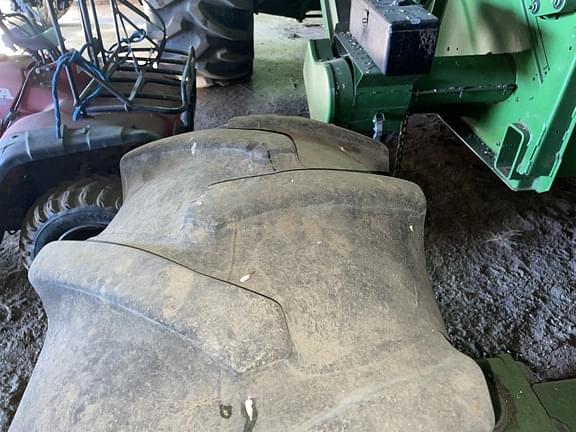 Image of John Deere 9500 equipment image 2