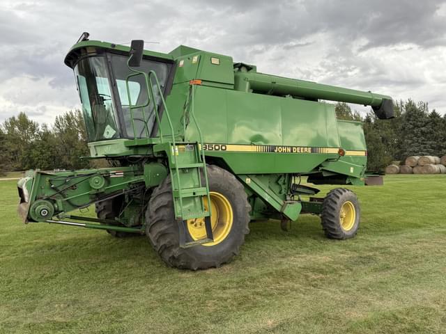 Image of John Deere 9500 equipment image 1