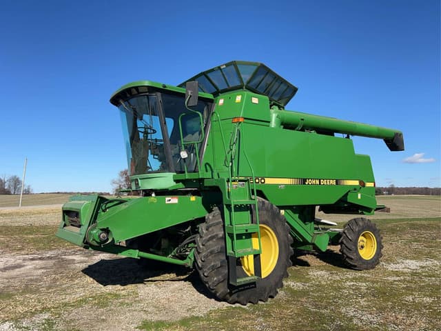 Image of John Deere 9500 equipment image 1