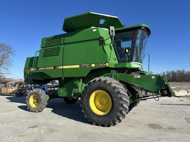 Image of John Deere 9500 equipment image 1