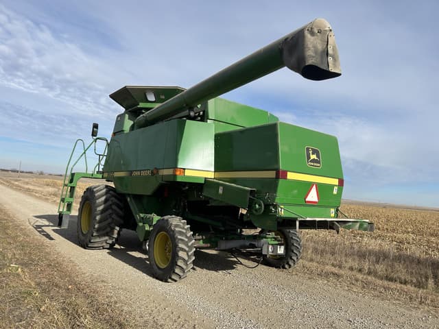 Image of John Deere 9600 equipment image 4
