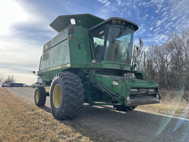 Image of John Deere 9600 equipment image 2