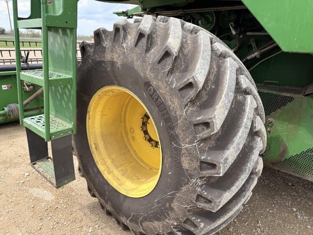 Image of John Deere 9600 equipment image 3