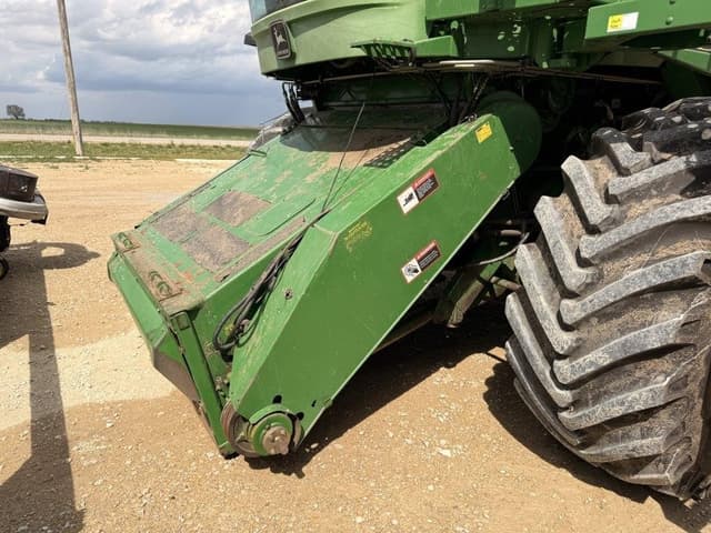 Image of John Deere 9600 equipment image 1