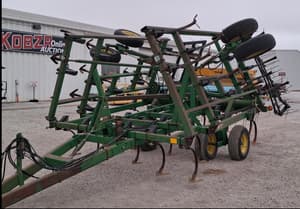 1993 John Deere 980 Image