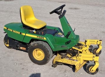 Main image John Deere F525