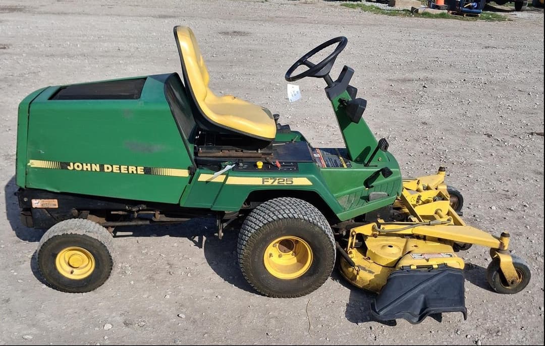 Image of John Deere F725 Primary image