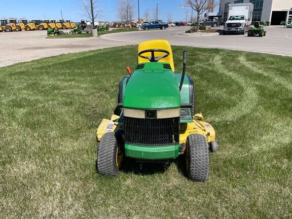 Image of John Deere GT262 equipment image 1
