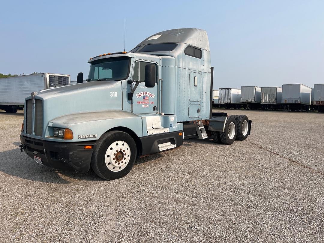 Image of Kenworth T600 Primary image