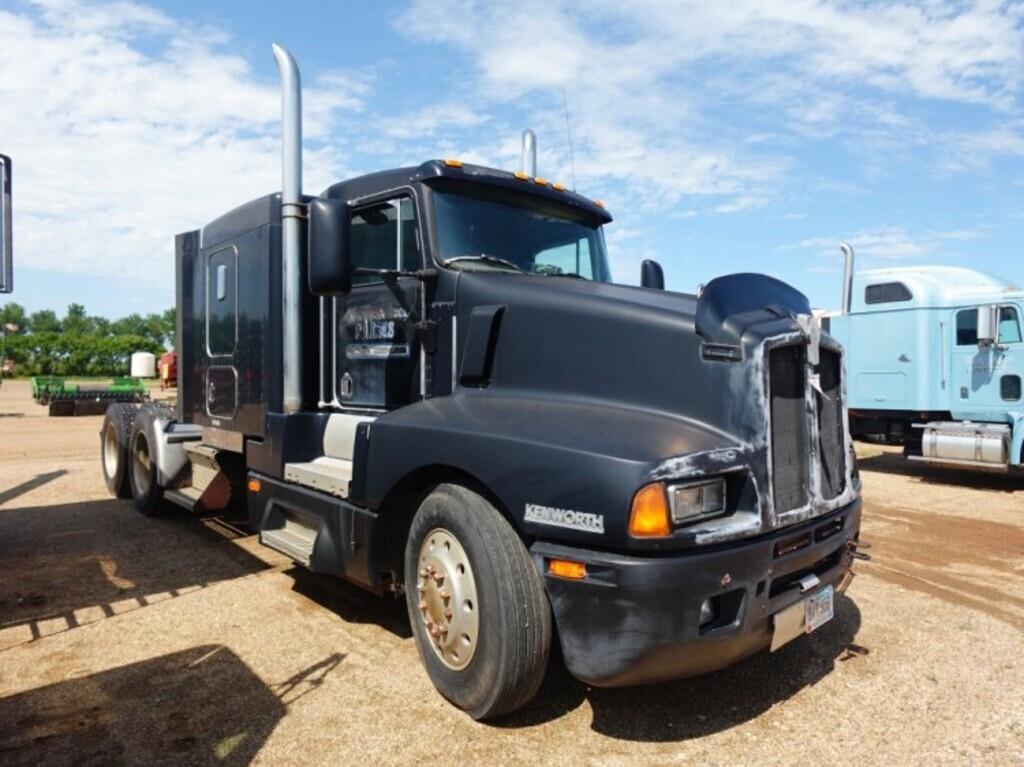 Image of Kenworth T600 Primary image