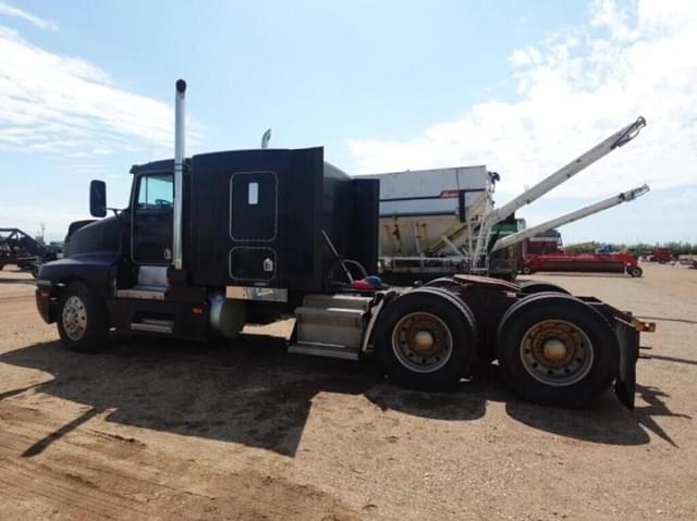 Image of Kenworth T600 equipment image 3