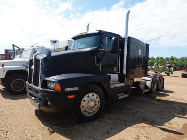 Image of Kenworth T600 equipment image 1