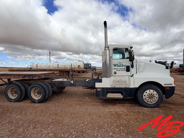 Image of Kenworth T600 equipment image 3