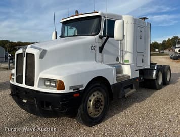 Main image Kenworth T600